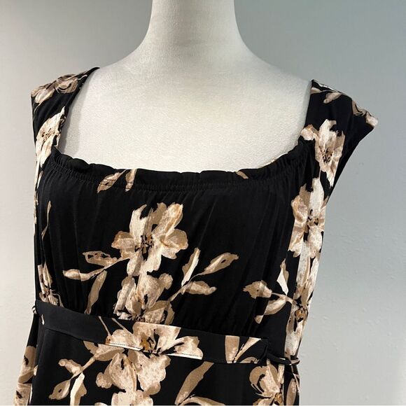 Plus size Floral knee length Dress size 14 - Picture 2 of 11